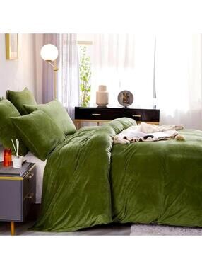 🆕 Olive Green Velvet Luxury Duvet Set Bedding High End Hotel Vibes KING